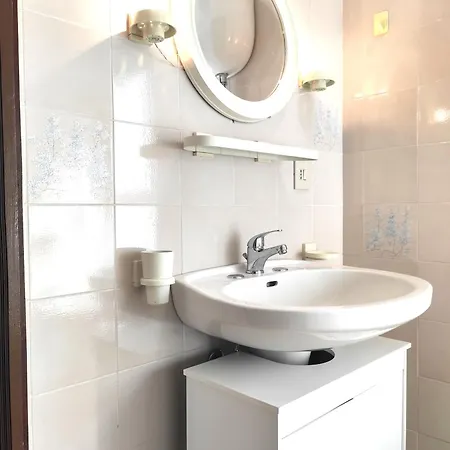 Holiday home Casa Baia Chiara, Air-con, Fronte