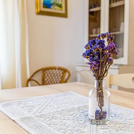 Casa Baia Chiara, Air-con, Fronte Holiday home Cala Gonone