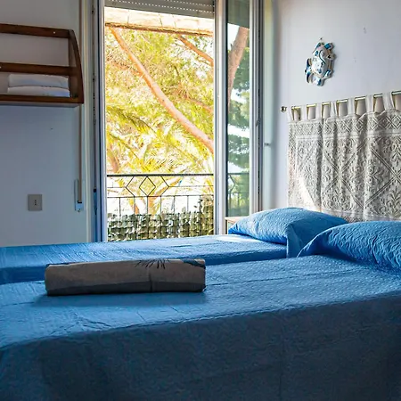 Holiday home Casa Baia Chiara, Air-con, Fronte